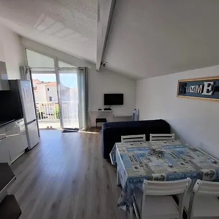 Must1 Minimes Avec Piscine La Rochelle (Charente-Maritime)